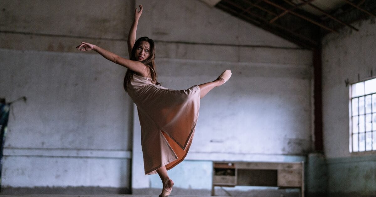 ELIZABETH APRIL 10 STEPS TO REUNITE WITH YOUR AUTHENTIC SELF BLOG 4