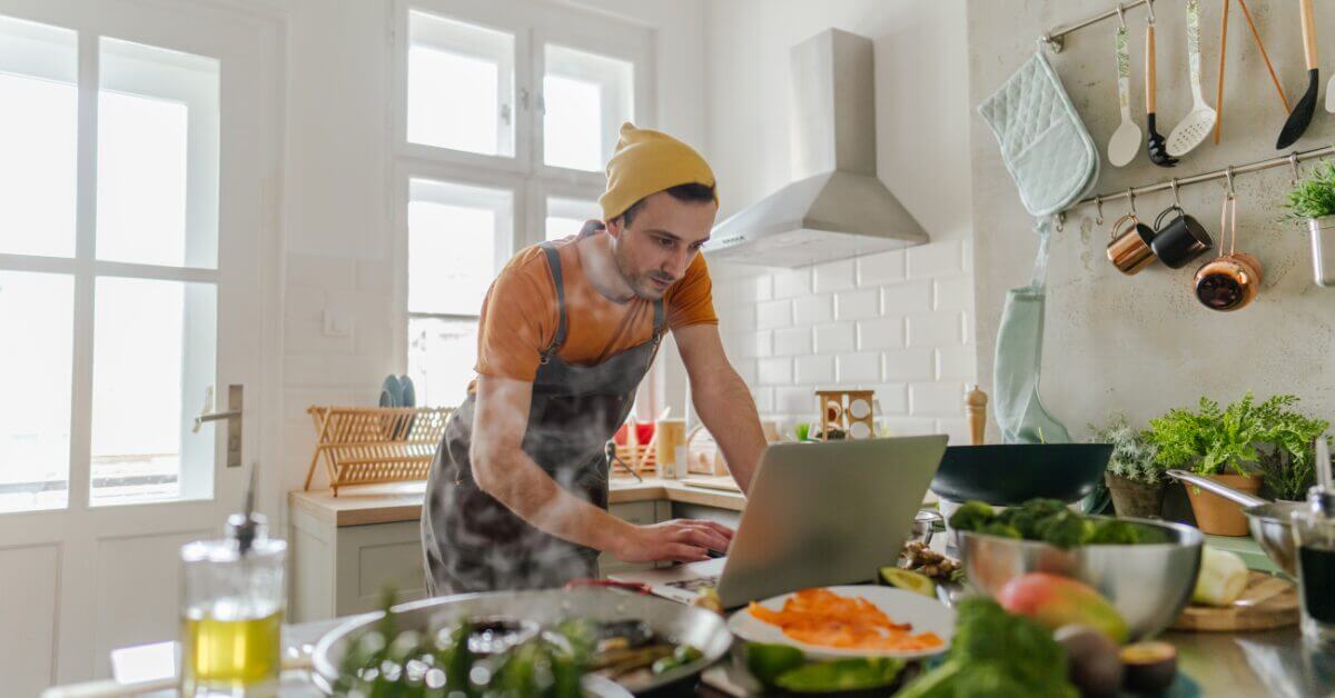 ELIZABETH APRIL CONFIDENCE VS. SELF ESTEEM WHATS HOLDING YOU BACK BLOG 10