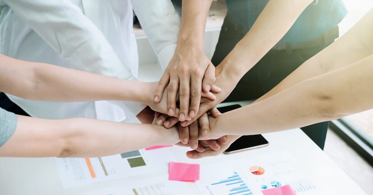 ELIZABETH APRIL HOW THE NEW EARTH WILL SHAPE HUMANITYS FUTURE BLOG 5