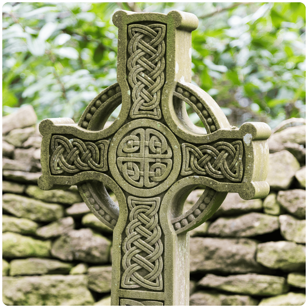 ELIZABETH APRIL CELTIC CARD